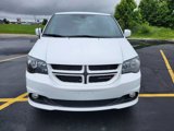 Used 2019 Dodge Grand Caravan GT image 2
