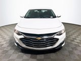 Used 2025 Chevrolet Malibu LT image 3