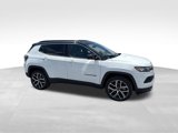 New 2025 Jeep Compass Limited image 2