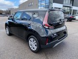 Used 2023 Kia Soul LX image 3