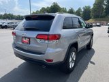 Used 2020 Jeep Grand Cherokee Limited w/ Luxury Group II image 3