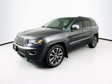 Used 2017 Jeep Grand Cherokee Overland image 3