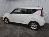 Used 2023 Kia Soul LX w/ LX Technology Package image 4