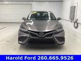 Used 2022 Toyota Camry SE image 2