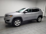 Used 2018 Jeep Compass Latitude image 2
