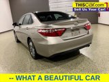 Used 2015 Toyota Camry SE image 5