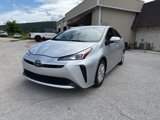 Used 2021 Toyota Prius LE image 2