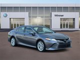 Used 2018 Toyota Camry XLE image 5