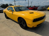Used 2017 Dodge Challenger SXT image 4