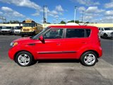 Used 2010 Kia Soul + image 5