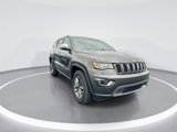 Used 2020 Jeep Grand Cherokee Limited w/ Luxury Group II image 2