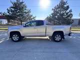 Used 2015 GMC Canyon SLE image 3