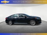 Used 2017 Hyundai Sonata Limited w/ Ultimate Package 04 image 4