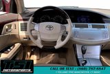 Used 2010 Toyota Avalon Limited image 5