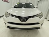 Used 2016 Toyota RAV4 Limited image 2