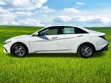 New 2025 Hyundai Elantra SE image 3