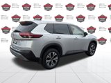 Used 2022 Nissan Rogue SV image 3