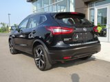 Used 2020 Nissan Rogue Sport SL image 3