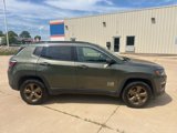 Used 2018 Jeep Compass Latitude w/ Popular Equipment Group image 4