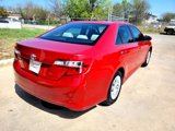 Used 2014 Toyota Camry L image 3