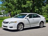 Used 2011 Toyota Camry SE image 3