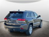 Used 2021 Jeep Grand Cherokee Laredo X image 2