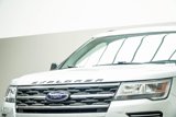 Used 2018 Ford Explorer XLT image 2