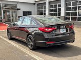 Used 2016 Hyundai Sonata SE w/ Cargo Package image 3