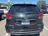 Used 2017 Nissan Rogue SV image 5