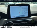 Used 2020 Ford Escape Titanium image 3