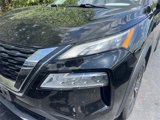 Used 2021 Nissan Rogue SV image 3
