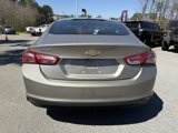 Used 2022 Chevrolet Malibu LT image 3