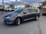 Used 2018 Chrysler Pacifica Limited w/ Advanced Safetytec Group image 5
