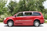 Used 2015 Chrysler Town & Country Touring image 4
