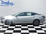 Used 2024 Nissan Altima 2.5 SV image 2