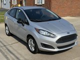 Used 2017 Ford Fiesta SE image 3