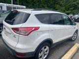 Used 2015 Ford Escape SE w/ Equipment Group 201A image 2