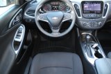 Used 2020 Chevrolet Malibu LT image 2
