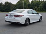 Used 2022 Toyota Camry XLE image 3