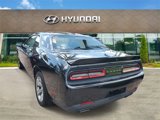Used 2018 Dodge Challenger SXT image 3