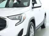 Used 2020 GMC Terrain SLE w/ Driver Convenience Package image 4