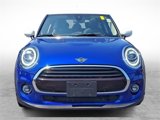 Used 2021 MINI Cooper 4-Door Hardtop w/ Driver Assistance Package image 2