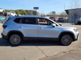 New 2025 Volkswagen Taos SE image 2