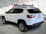 New 2025 Jeep Compass Latitude image 3