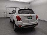 Used 2019 Chevrolet Trax LT w/ LT Convenience Package image 6