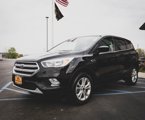 Used 2017 Ford Escape SE image 2