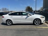 Used 2015 Ford Fusion SE image 2