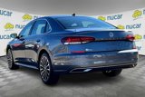 Used 2022 Volkswagen Passat 2.0T image 4