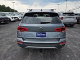 Used 2022 Volkswagen Taos SE image 4