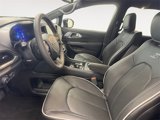 New 2025 Chrysler Pacifica Select image 6